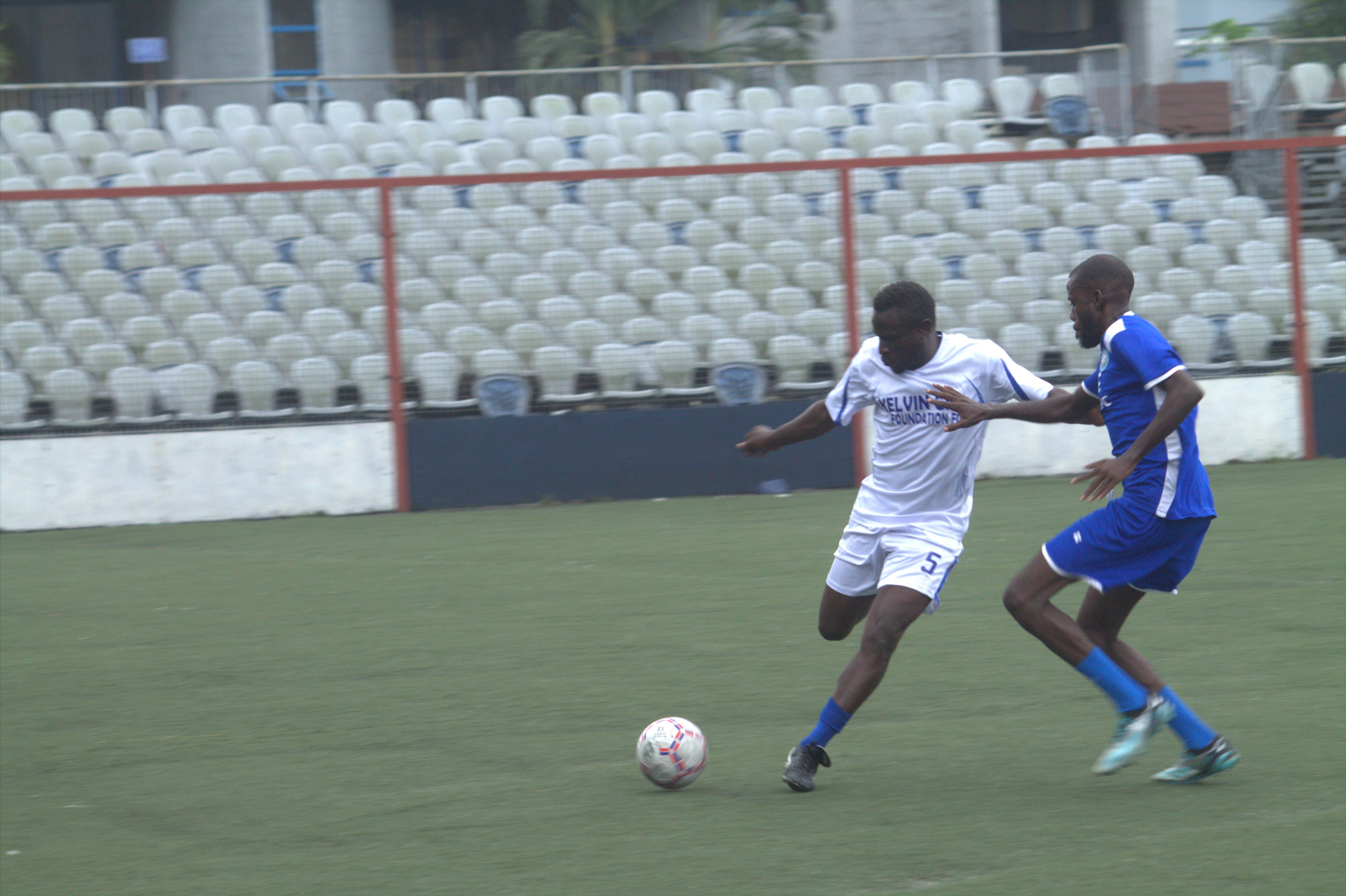 Arite's Guinness World Record attempt for the longest singing hours by an Individual