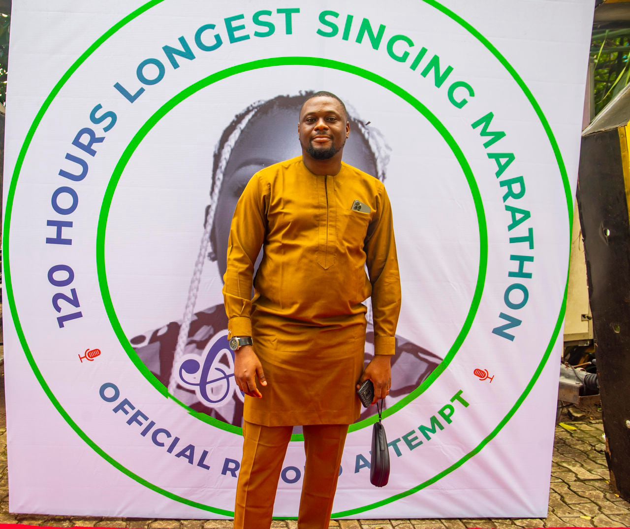 Arite's Guinness World Record attempt for the longest singing hours by an Individual