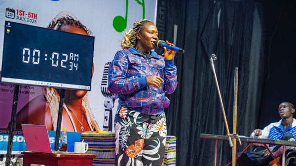 Arite's -  Guinness World Record Attempt  for the Longest Singing Hours by An Individualn.